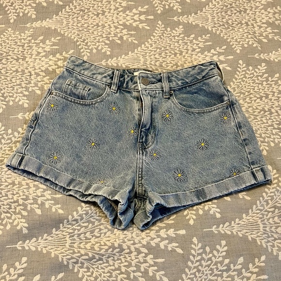 PacSun Daisy Denim Mom Shorts size 25 - Picture 3 of 9